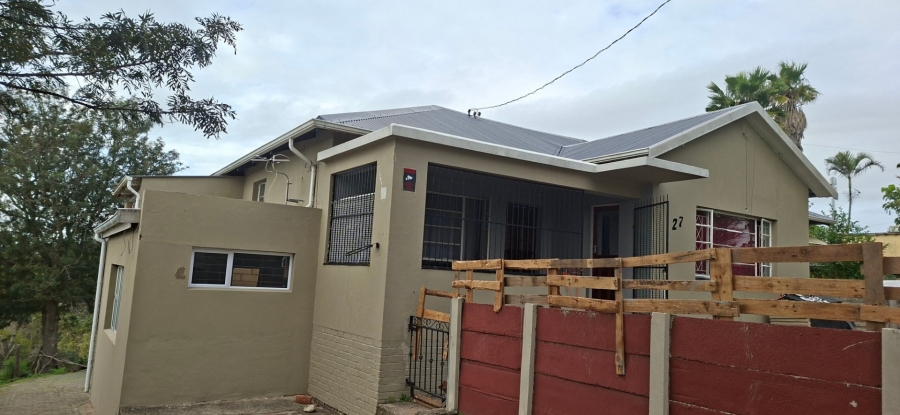 3 Bedroom Property for Sale in Summerpride Eastern Cape